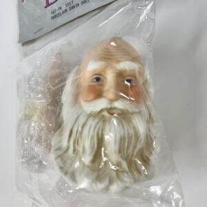 Vintage 1993 Mangelsen's Porcelain SANTA CLAUS Doll Head & Hands Set 3" NOS